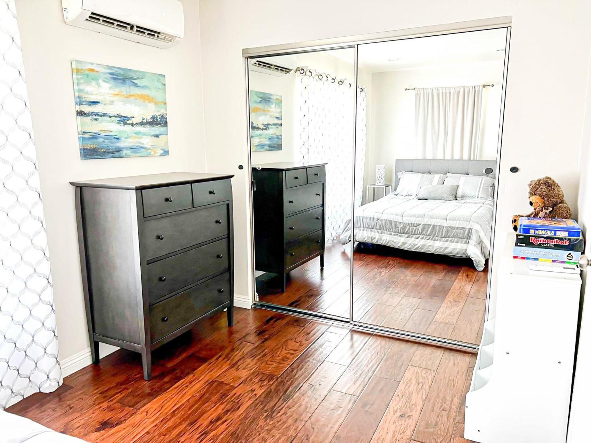 Modern 2-Bedroom Haven In The Heart Of La- Hud-Vp Los Angeles Extérieur photo